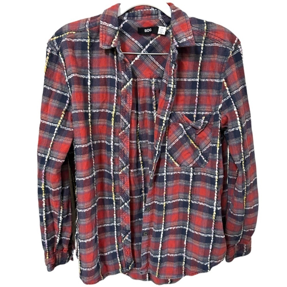 BDG Olly distressed yarn button up flannel red s